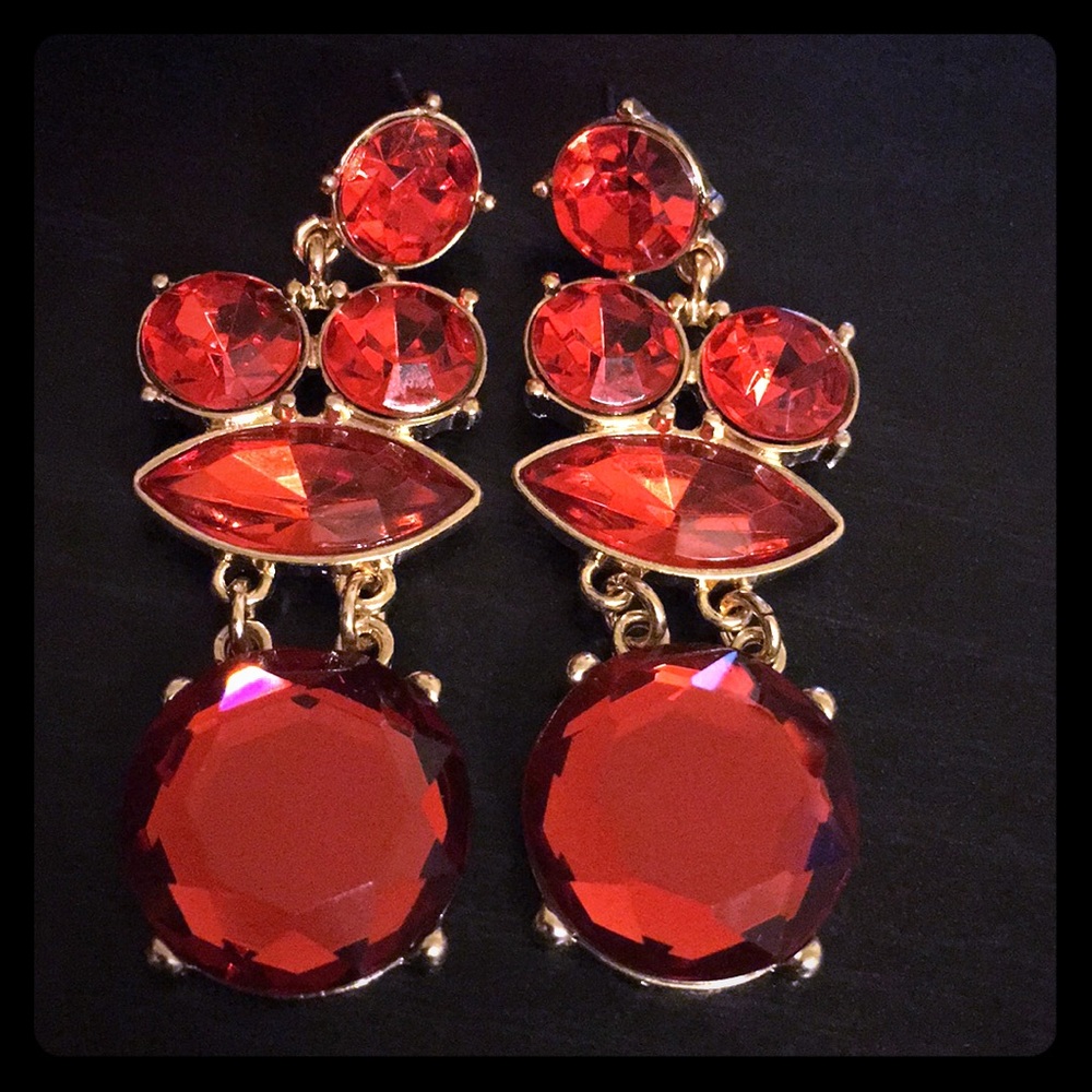 💋Ruby Red Earrings💋